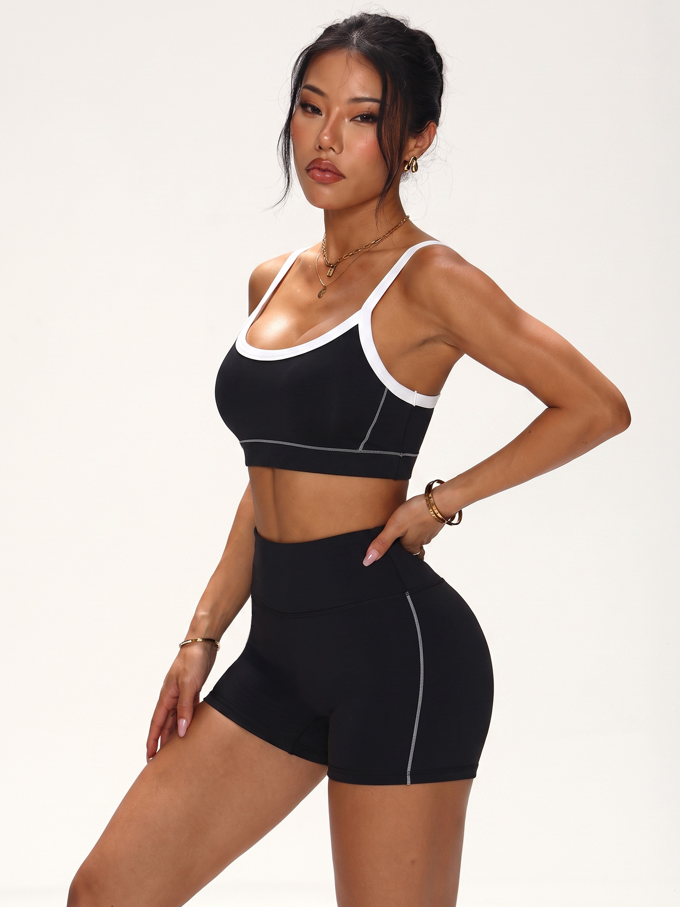 Contrast Trim Seamless Workout - Plunge Bra Push Up review and price